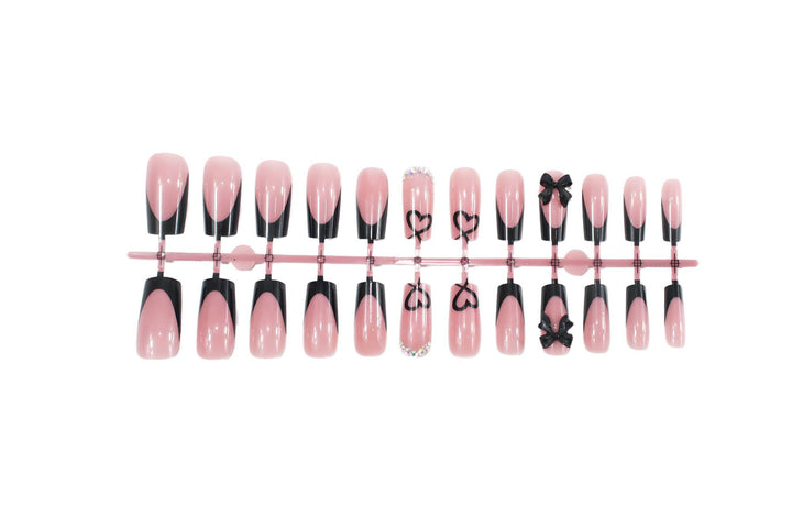 Artificials Nails Set with Elegant Bow and Heart Designs Stornfield