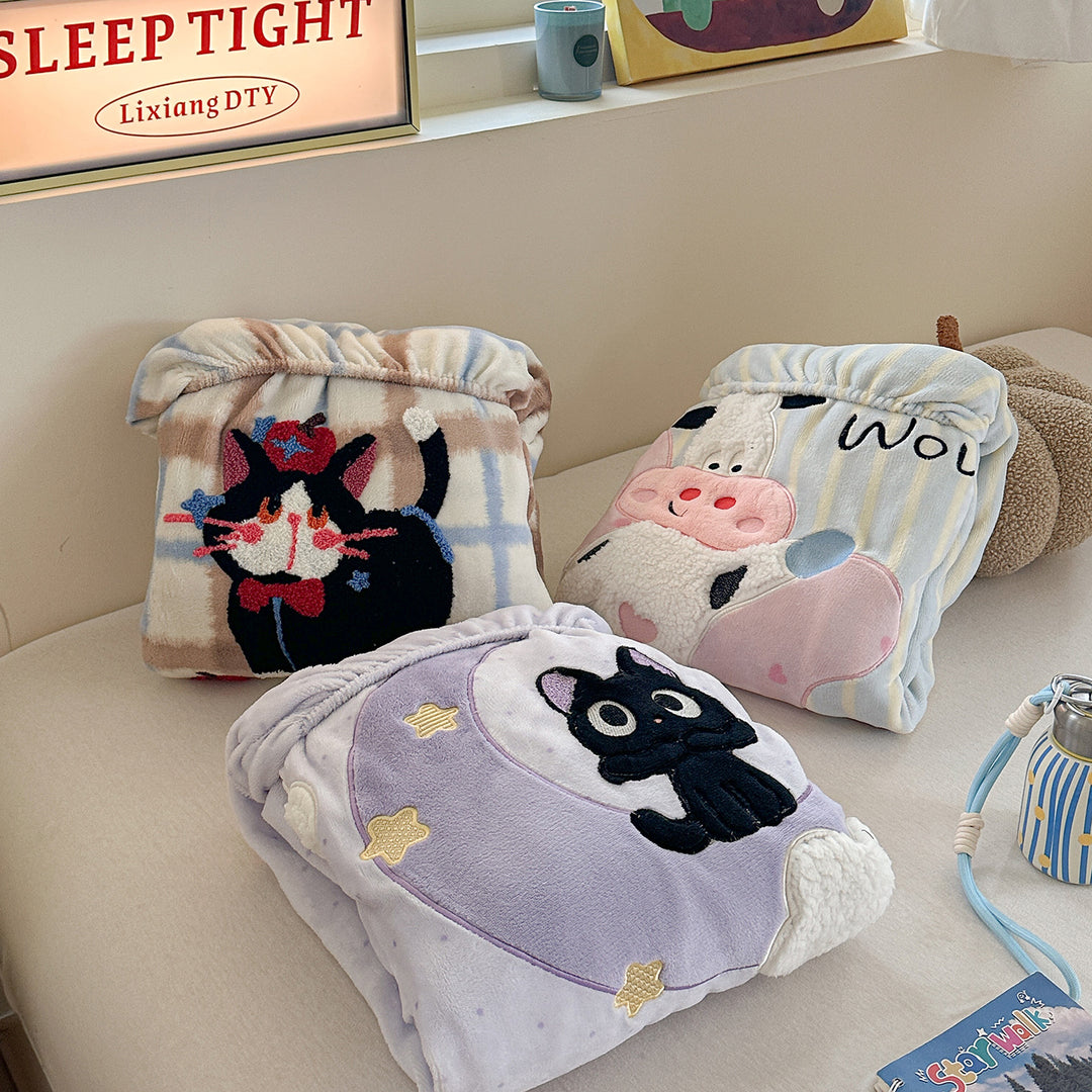 Striped Fitted Bed Sheet Set with 3D Cow Appliqué and Matching Pillowcases