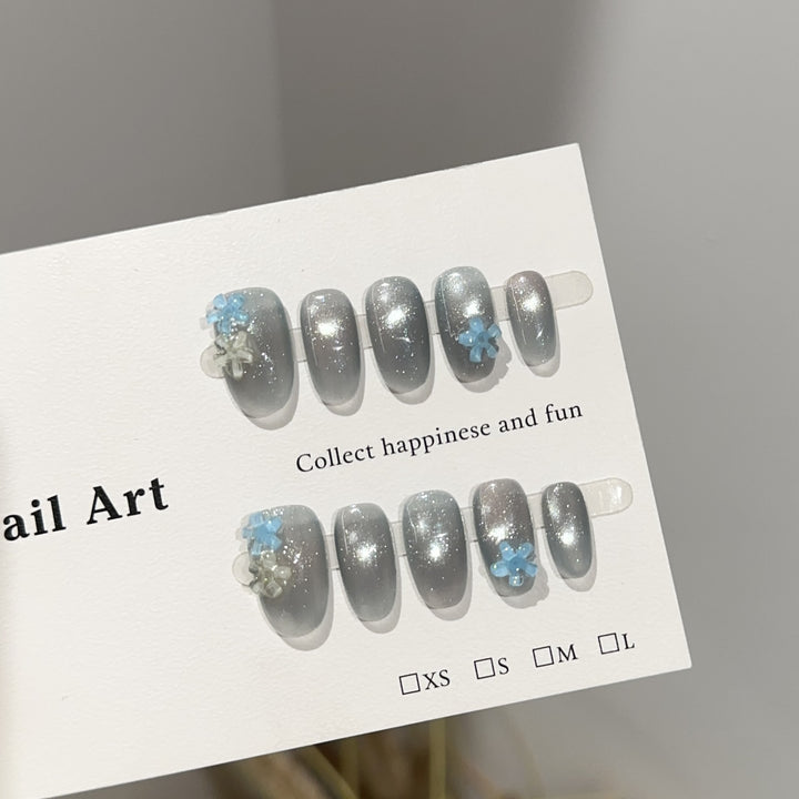 Artistic Glitter Press-On Nail Art