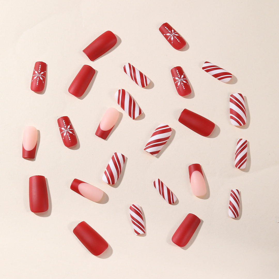 Festive Winter-Themed Nail Art Extensions Stornfield