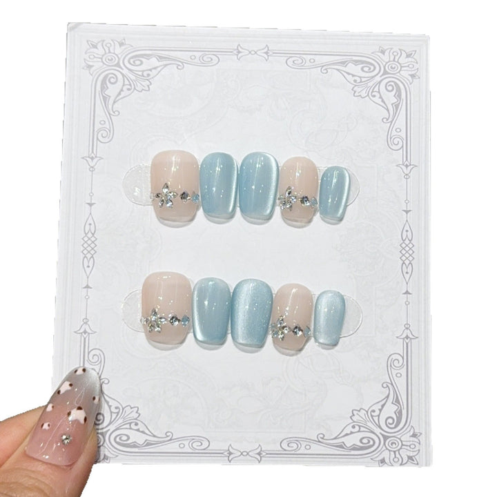 Elegant Artificial Nails with Radiant Accents Stornfield