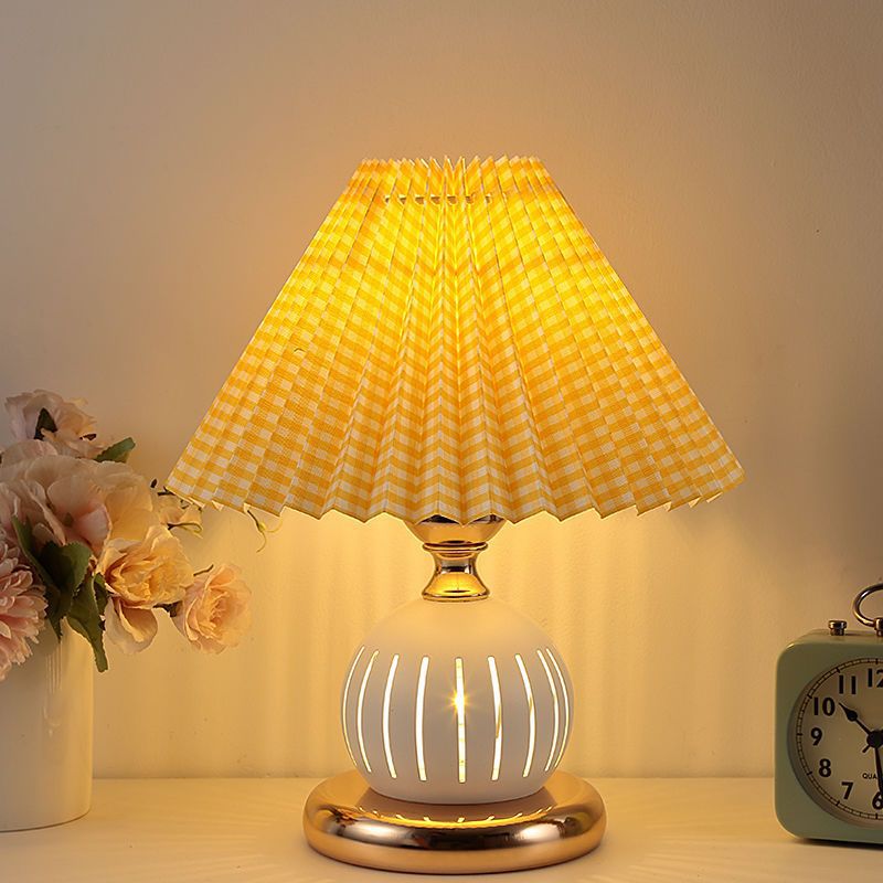 Decorative Table Lamp