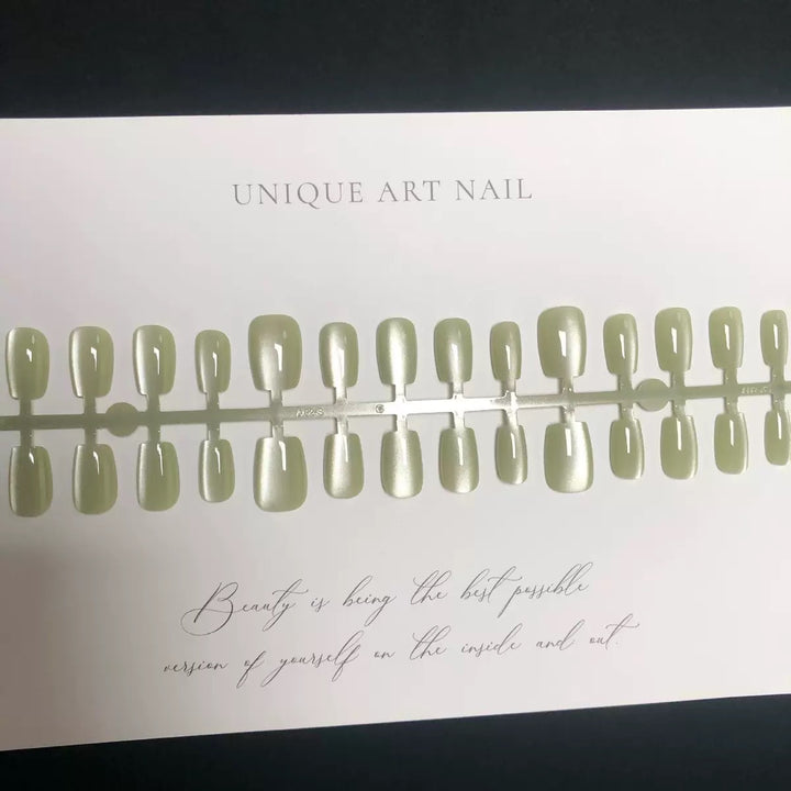 Trendy Press-On Nail Set