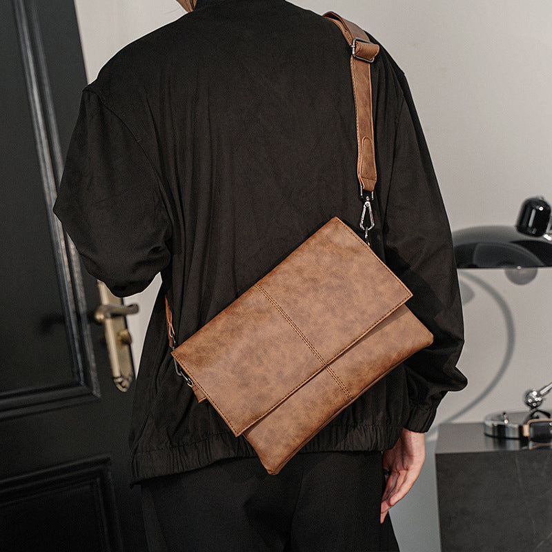 Elegant Clutch in Modern Design Stornfield