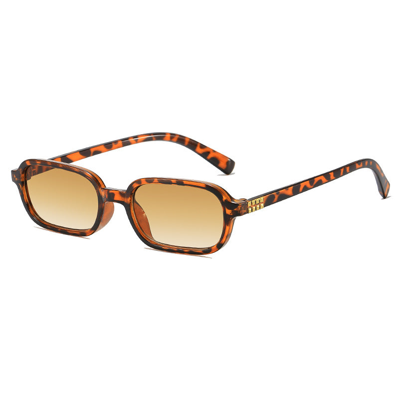 Retro-Inspired Oversized Rectangle Sunglasses Stornfield