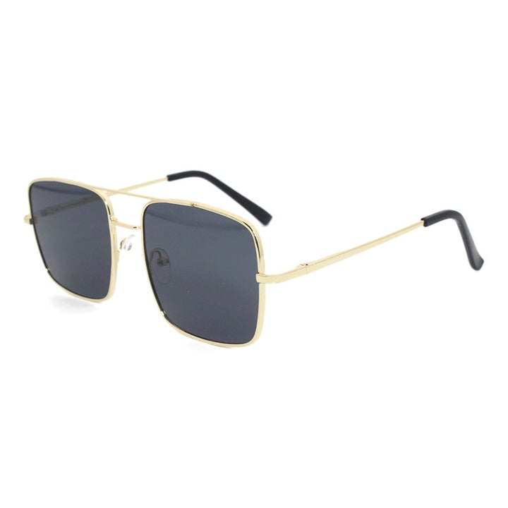 Fashionable Oversized Sunglasses in Elegant Square Design Stornfield
