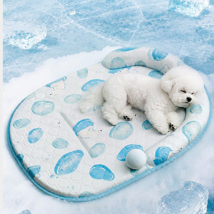 Unisex nan padded baby play mat with elevated headrest edge and non-slip bottom Stornfield