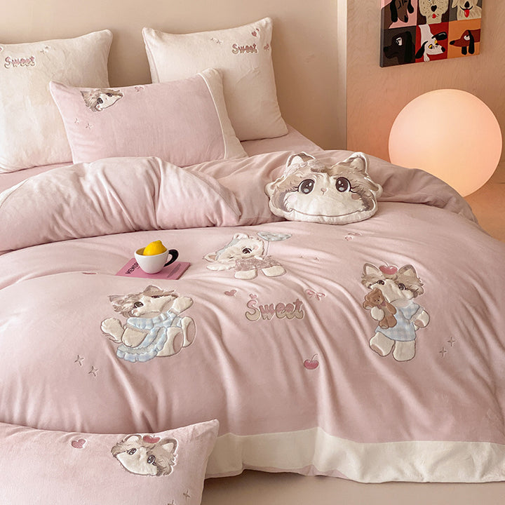 Plush Microfiber Reversible Duvet Cover Set with Embroidered Cartoon Kitten and Sherpa Trim