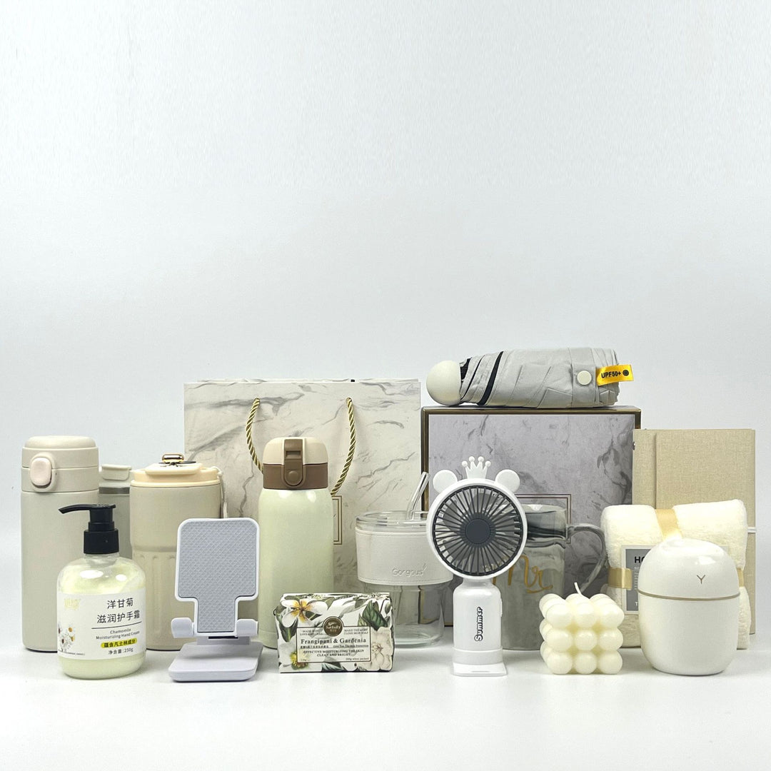 Women's set with coffee mug and portable fan Stornfield