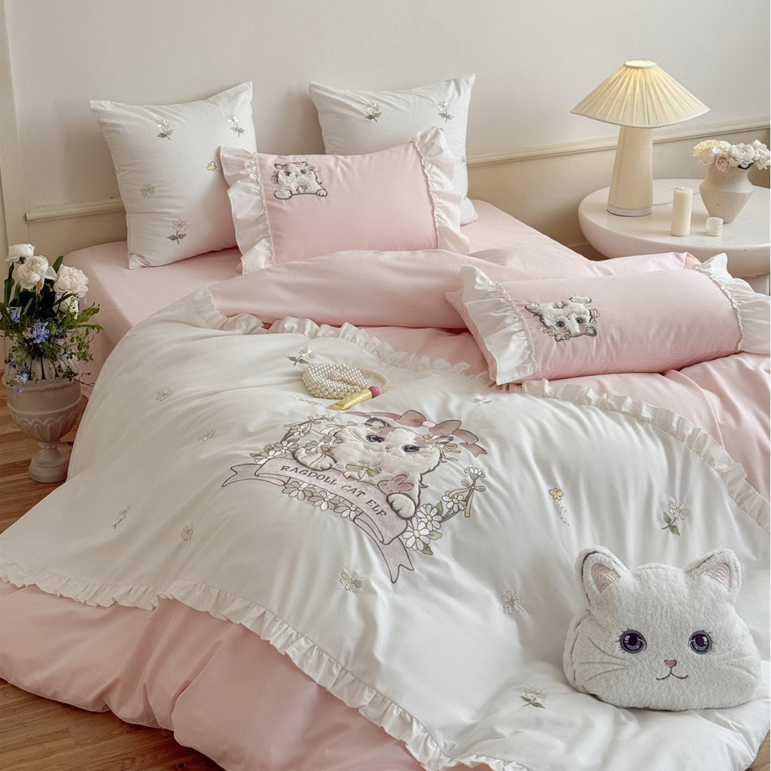 Ragdoll Cat Embroidered Cotton Sateen Duvet Cover Set with Frilled Edge & Decorative Pillow Shams