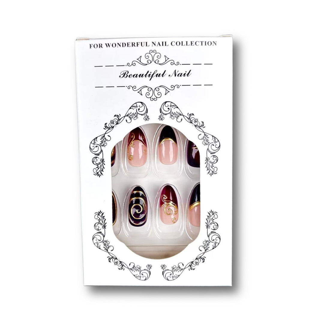 Artistic Press-On Nail Set with Vintage Design
