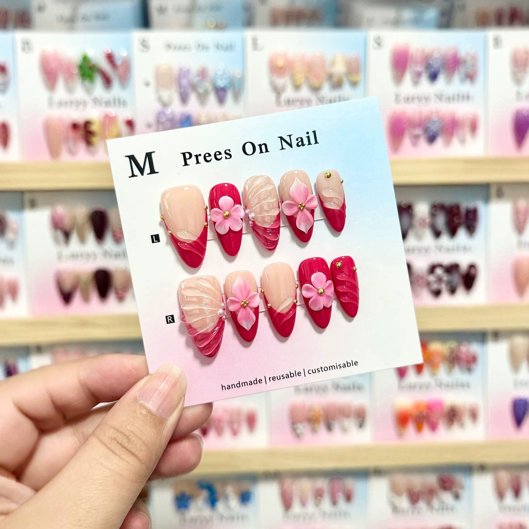 Artistic Press-On Nail Art Set with Floral and Gem Accents  1791774221