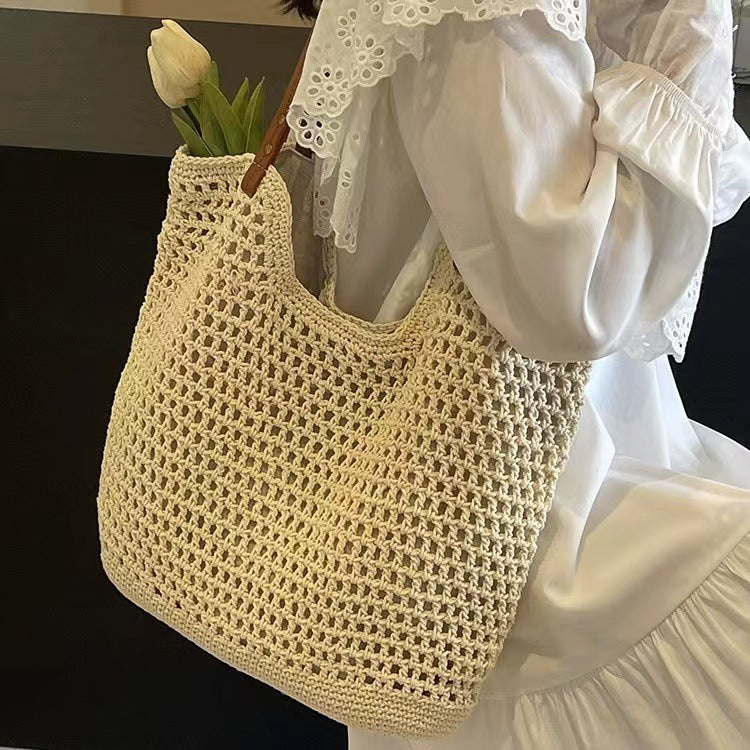 Large macrame bag with leather accents Stornfield