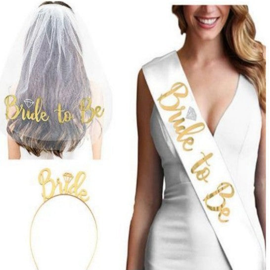 Women's bridal accessories set with shimmering veil and personalized sash Stornfield