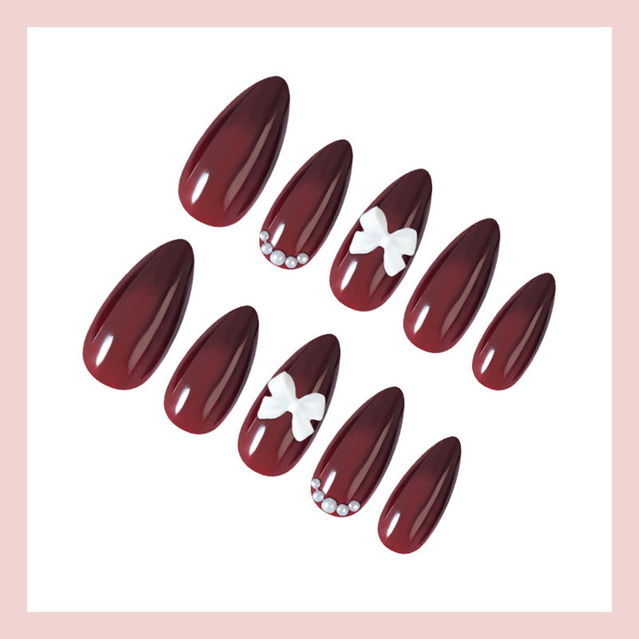 Elegant Artificial Nails Set with Decorative Accents Stornfield