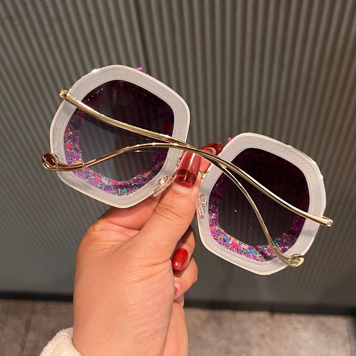 Women's fashion sunglasses with creative structures and colorful accents Stornfield