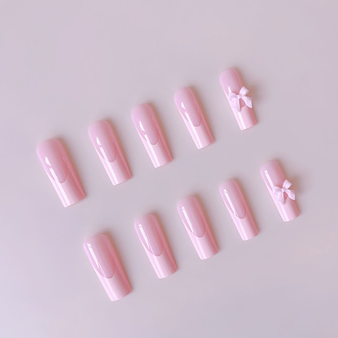 Artificial nail set with elegant tips and playful 3D design Stornfield