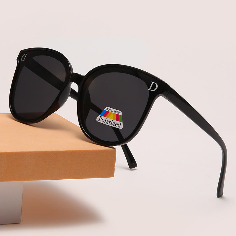 Women's fashionable sunglasses with polarized lenses Stornfield