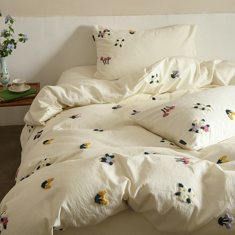 Embroidered Tufted Floral Cotton Duvet Cover Set with Pillowcases