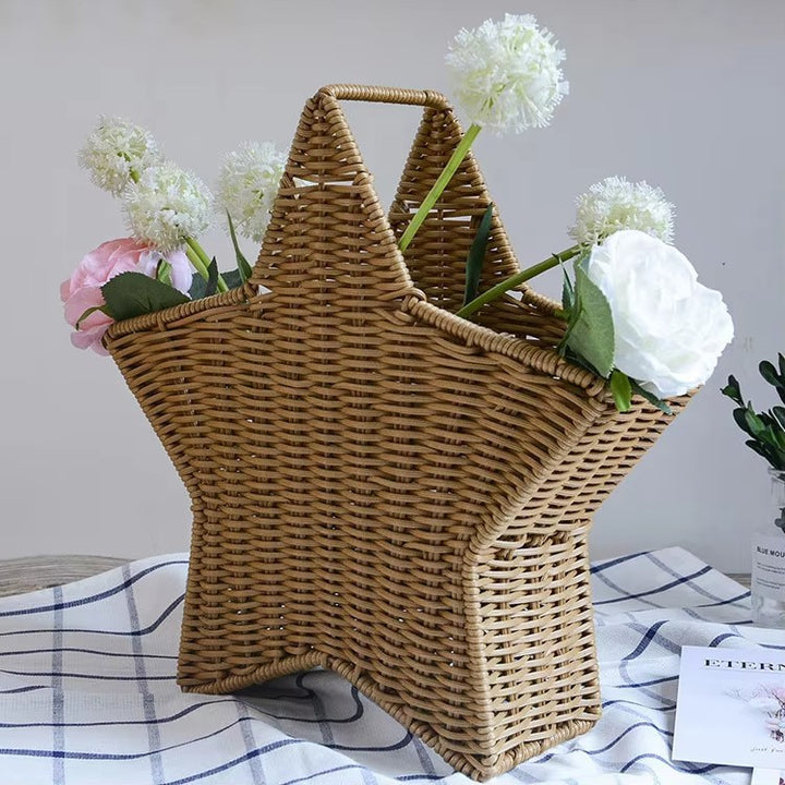 Decorative Woven Star Stornfield