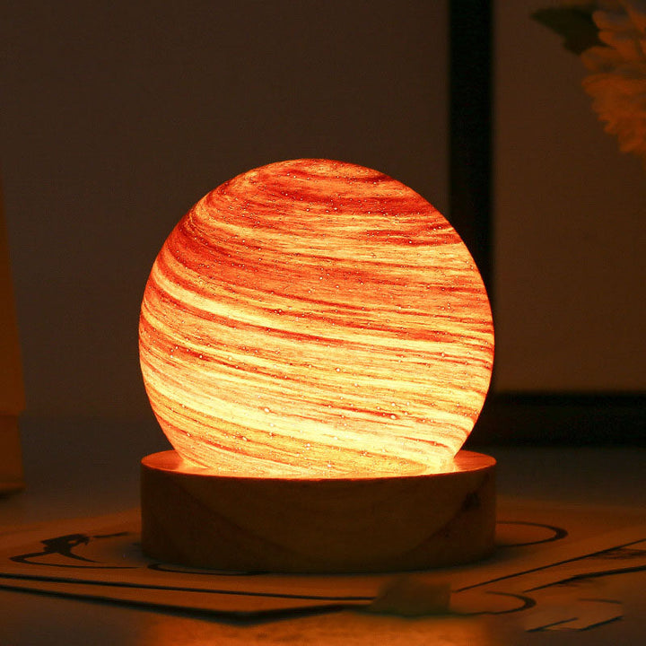 Stornfield | Enchanting Planet Lamp – A Universe of Colors and Dreams