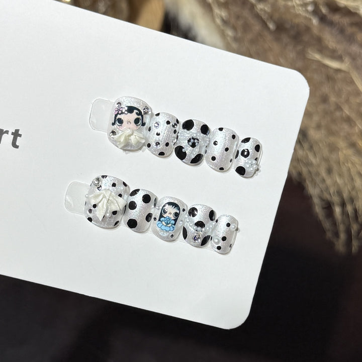 Whimsical Character Press-On Nail Art Set Stornfield