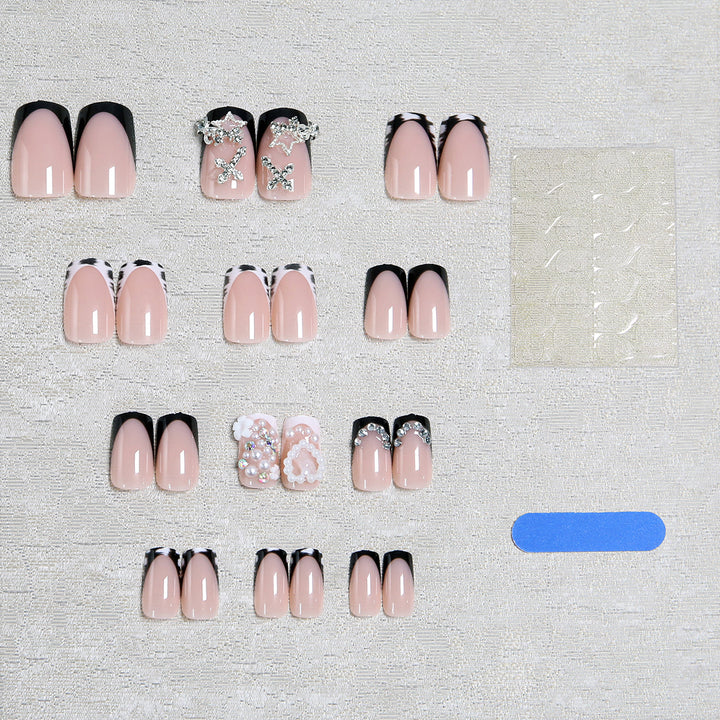 Artificial nail set with detailed 3D beads and glamorous design Stornfield