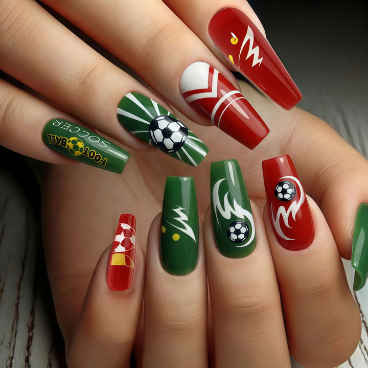 Sporty nail art in football style Stornfield