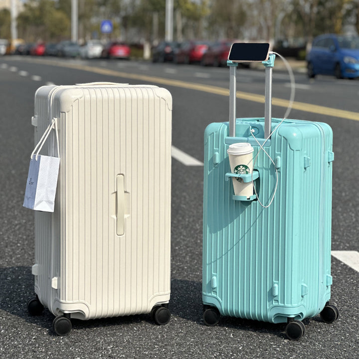 Smart Charging Rolling Suitcase Stornfield