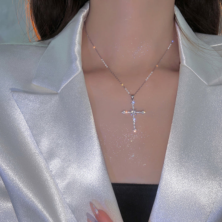 Cross pendant necklace Stornfield