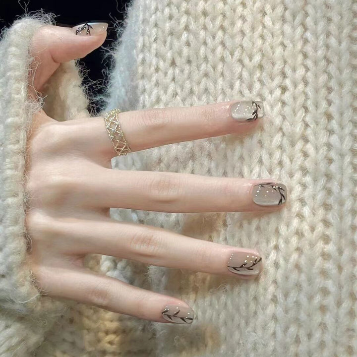 Decorative Press-On Nail Design Set Stornfield