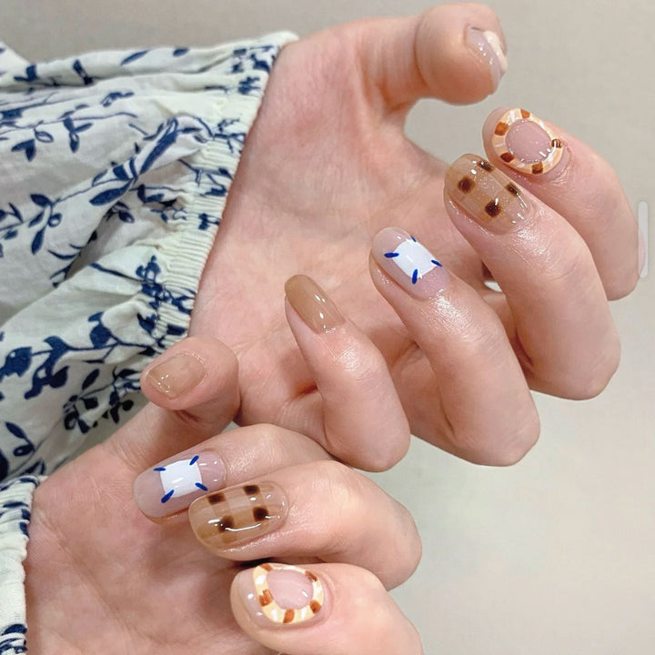 Chic Themed Press-On Nail Art Stornfield