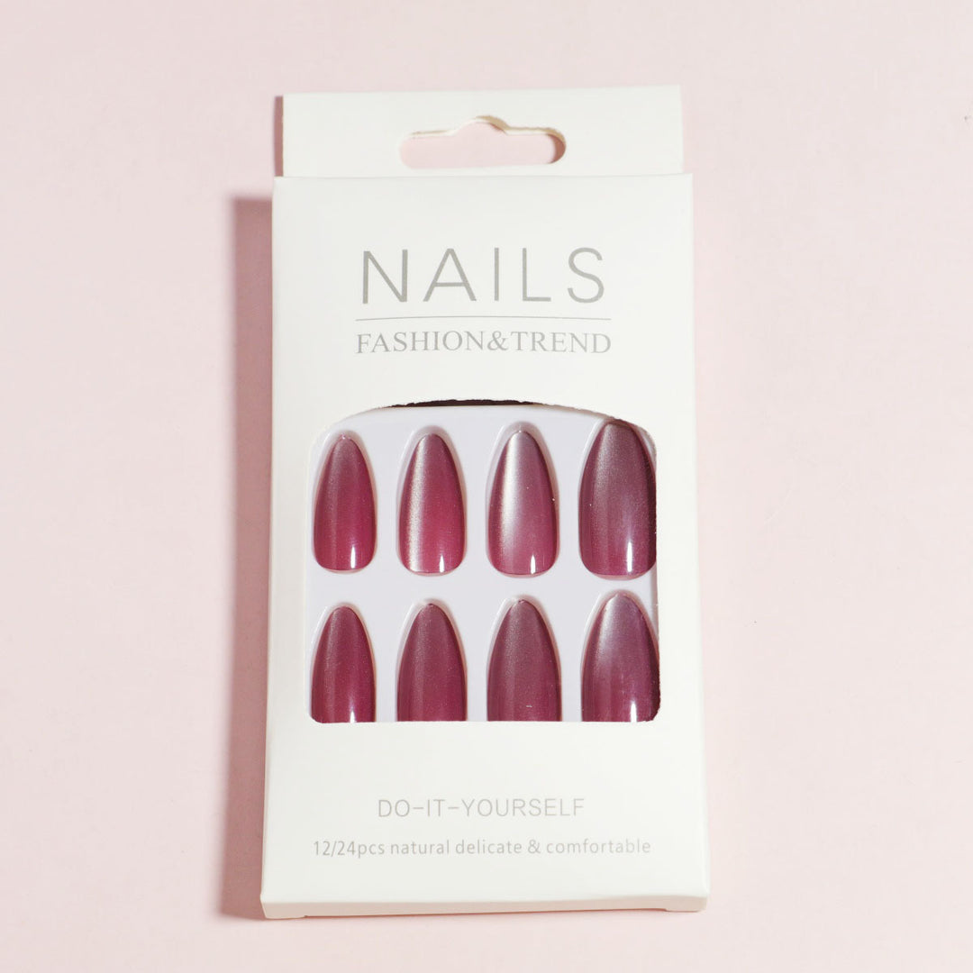 Glossy Almond-Shaped Press-On Nail Set Stornfield 1787225031