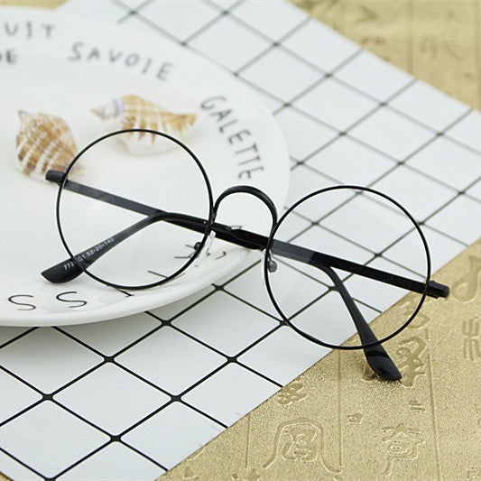 Women Round Glasses with Filigree Metal Frame Stornfield