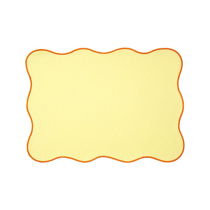 Table mat made of microfiber with wavy hem