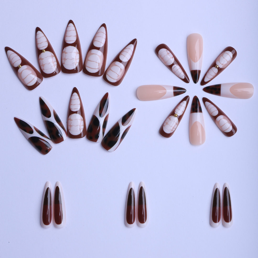 Artificial fingernails with modern design Stornfield