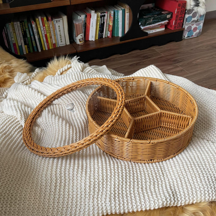 Women’s beef serving basket with four compartments Stornfield