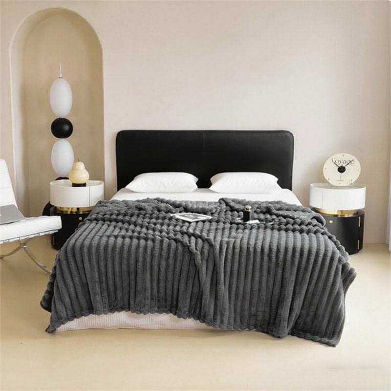 Women Plush Bedspread with Textured Design Stornfield