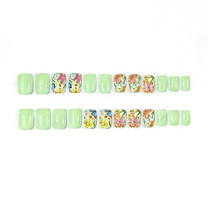Floral Artistry Nail Design Stornfield