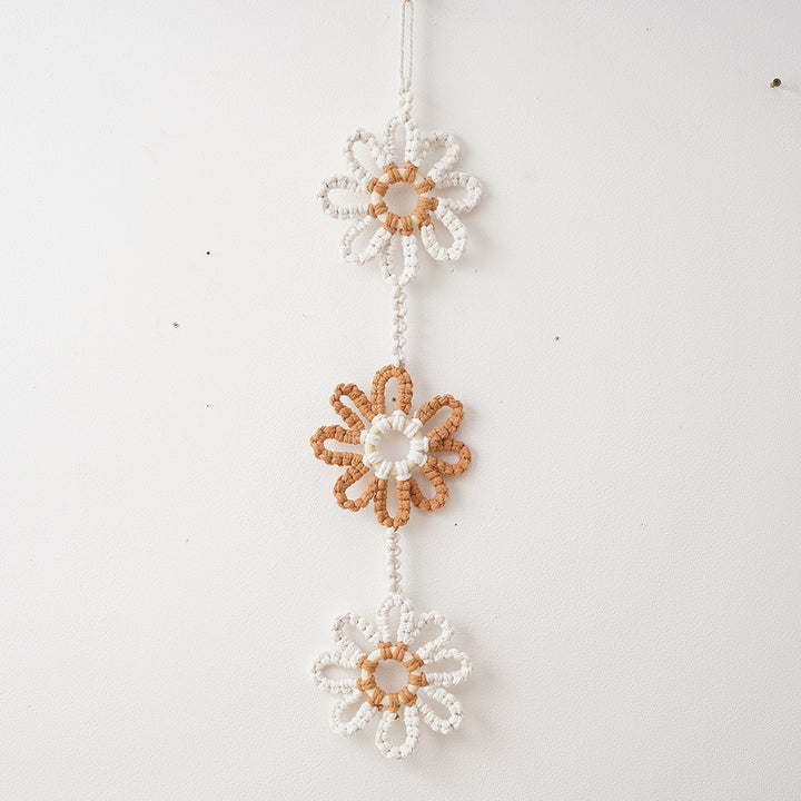 Decorative Macrame Flower Garland Stornfield
