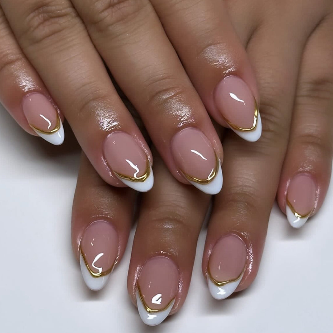 Elegant artificial nails with high-quality French design Stornfield