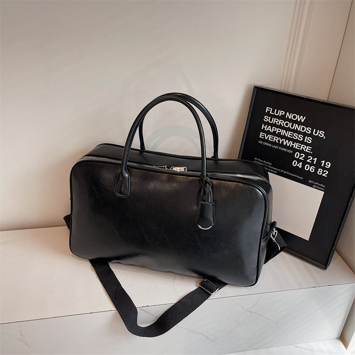 Elegant and Spacious Travel Bag Made of Faux Leather Stornfield