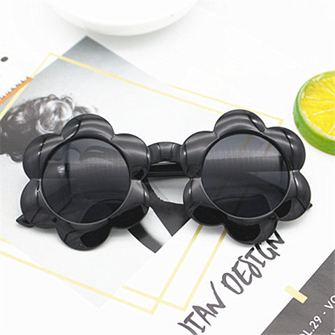 Women's sunglasses in playful floral pattern Stornfield