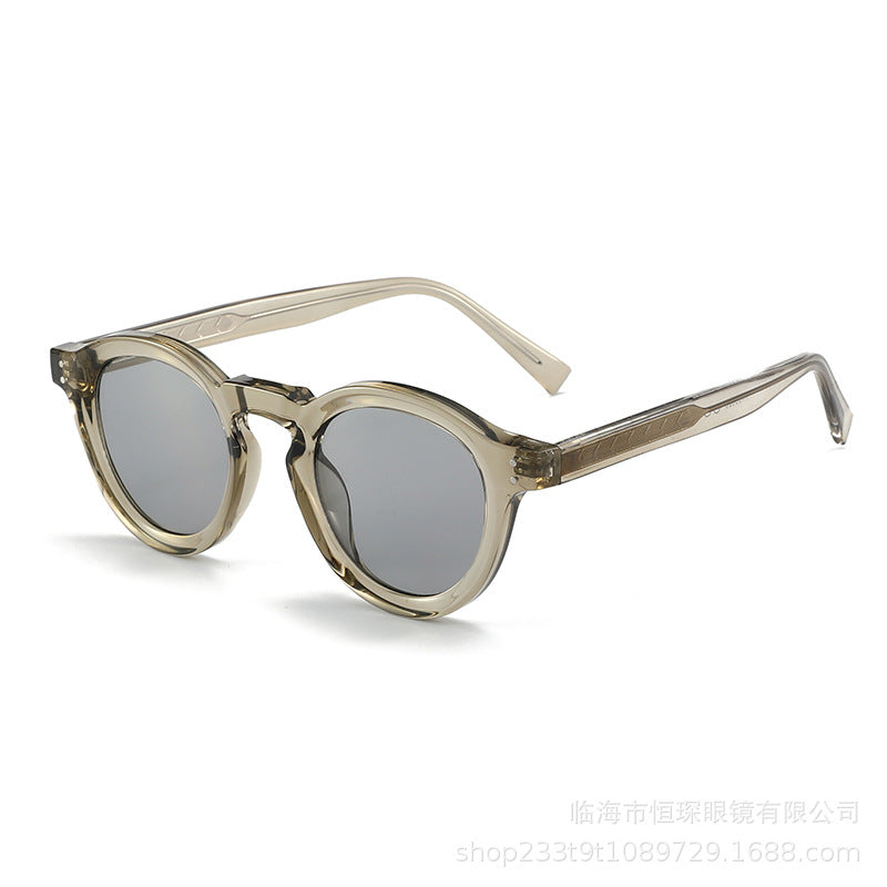 Ladies sunglasses in modern and unique design Stornfield