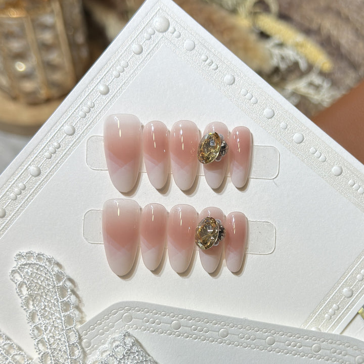 Stylish Press-On Nail Set with Gemstone Accent Stornfield