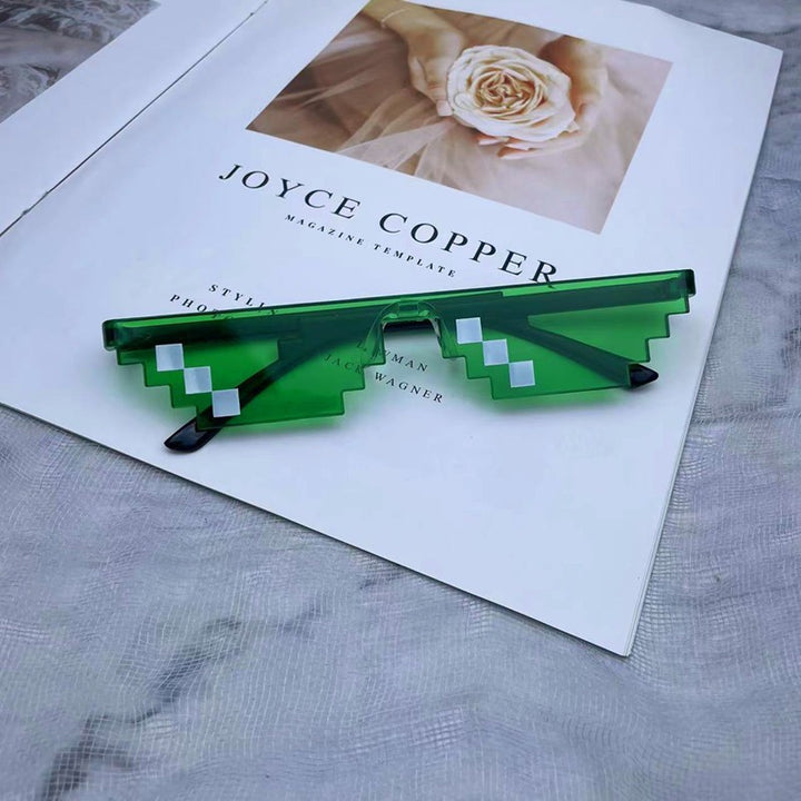 Bold Geometric Frame Sunglasses Stornfield