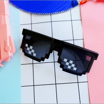Pixelated Fashion Sunglasses Stornfield