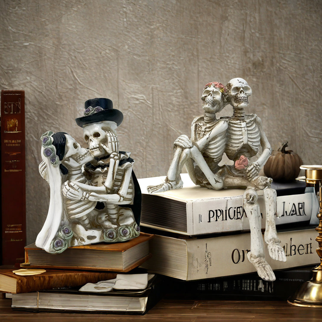 Romantic Skeleton Figure Stornfield