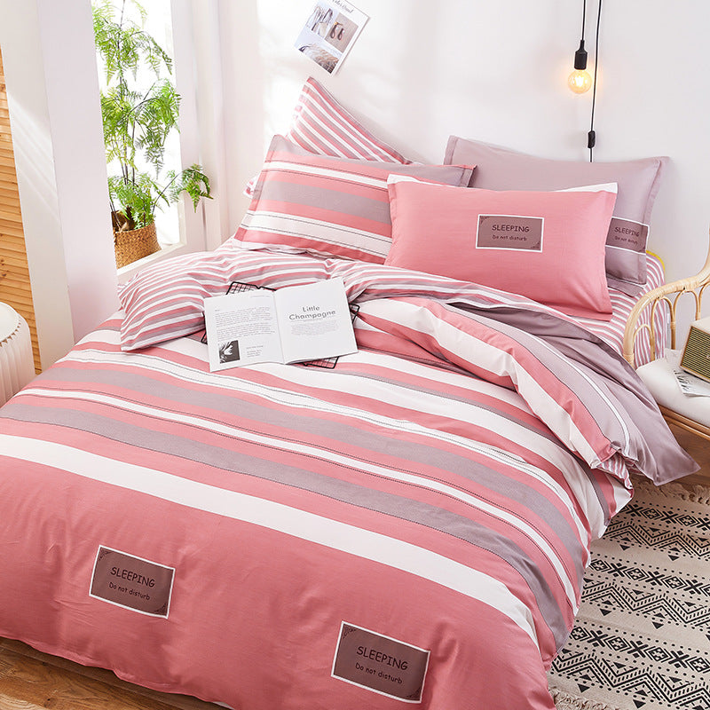 Playful Bear Checkered Comforter Set