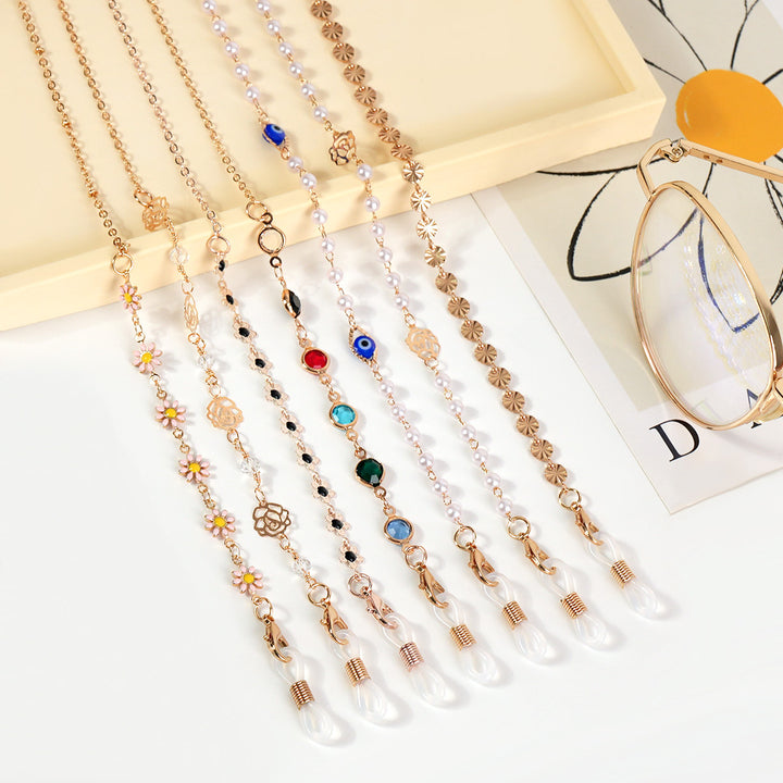 Luxurious Crystal-Embellished Eyewear Chain Stornfield